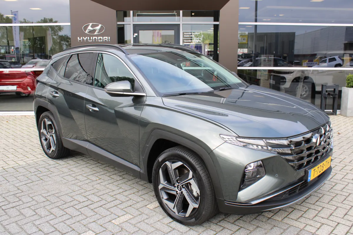 1.6 T-GDI PHEV Comfort Smart 4WD | Adaptive Cruise Control | Lane Assist | Elektrisch bedienbare achterklep | | 11 kW lader | Achterbank in delen neerklapbaar | Achteruitrijcamera