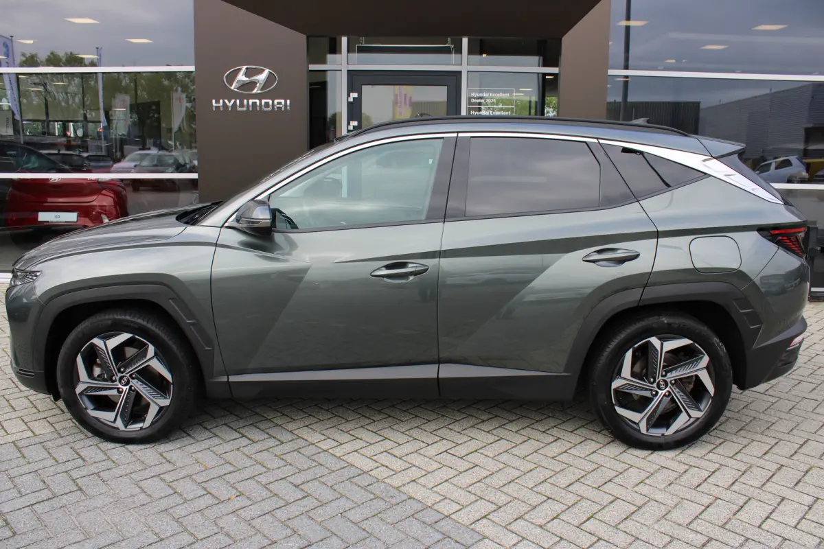 1.6 T-GDI PHEV Comfort Smart 4WD | Adaptive Cruise Control | Lane Assist | Elektrisch bedienbare achterklep | | 11 kW lader | Achterbank in delen neerklapbaar | Achteruitrijcamera