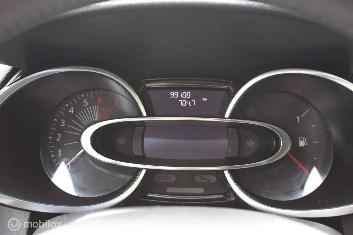 0.9 TCe Limited, Trekhaak, Clima, Pdc achter, Cruise control, Navi,
