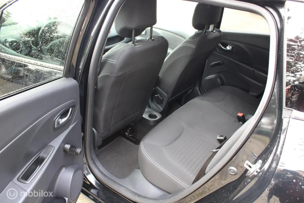 0.9 TCe Limited, Trekhaak, Clima, Pdc achter, Cruise control, Navi,