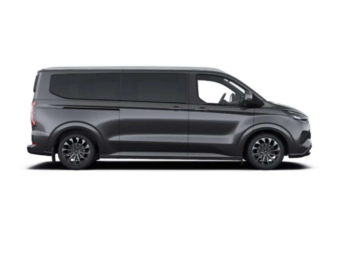 Tourneo 340 2.5 PHEV L2H1 Titanium | Audio installatie premium | Climate Control (3-zones) | Close Assist