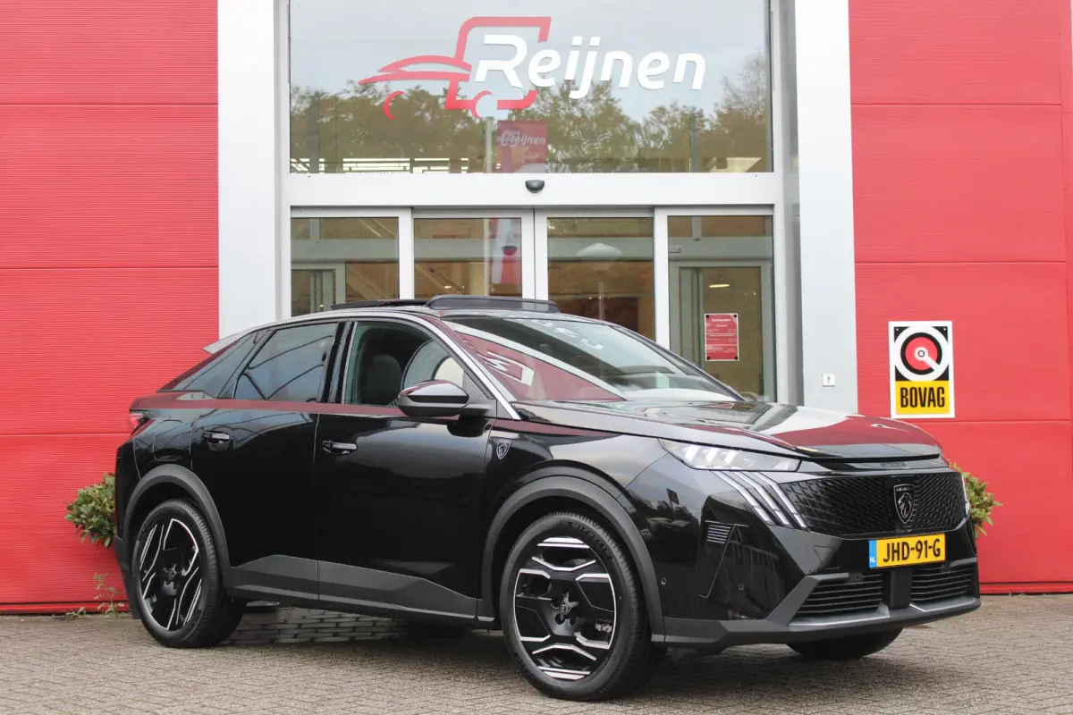 1.6 plug-in Hybrid 195 GT **NIEUW** | NAPPA LEDEREN BEKLEDING DONKERGRIJS | PANORAMISCH SCHUIF/KANTEL DAK | FOCAL AUDIO SYSTEM | TREKHAAK MET AFNEEMBARE KOGEL | ELEKTRISCH BEDIENBARE VOORSTO