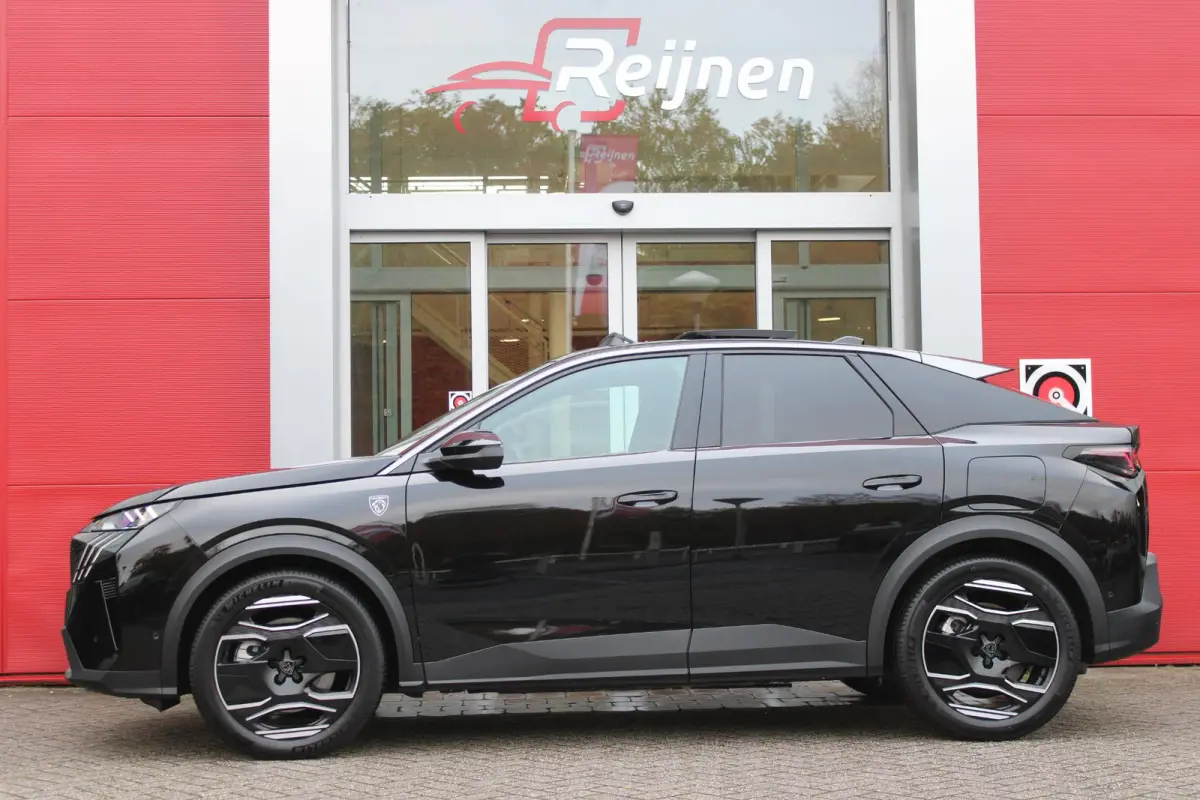 1.6 plug-in Hybrid 195 GT **NIEUW** | NAPPA LEDEREN BEKLEDING DONKERGRIJS | PANORAMISCH SCHUIF/KANTEL DAK | FOCAL AUDIO SYSTEM | TREKHAAK MET AFNEEMBARE KOGEL | ELEKTRISCH BEDIENBARE VOORSTO