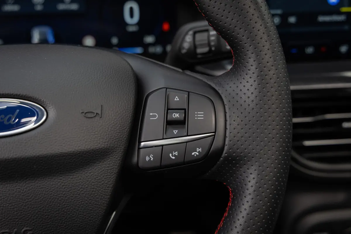 1.0 EcoBoost Hybrid ST Line X | Pano-dak | Cruise adaptief | Apple Carplay/Android Auto | Camera | Stoel+stuur verwarming | Keyless | Achteruitrijcamera | Cruise control adaptief met Stop&Go