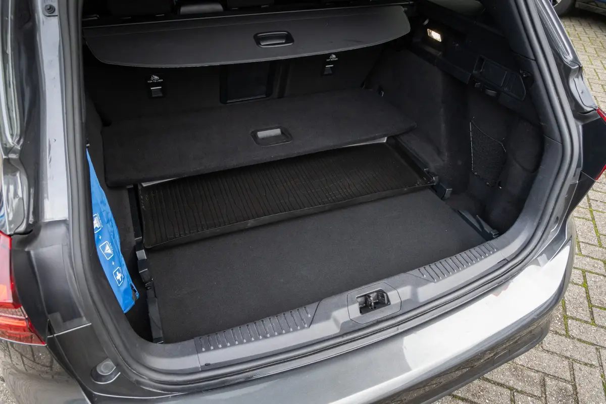 1.0 EcoBoost Hybrid ST Line X | Pano-dak | Cruise adaptief | Apple Carplay/Android Auto | Camera | Stoel+stuur verwarming | Keyless | Achteruitrijcamera | Cruise control adaptief met Stop&Go