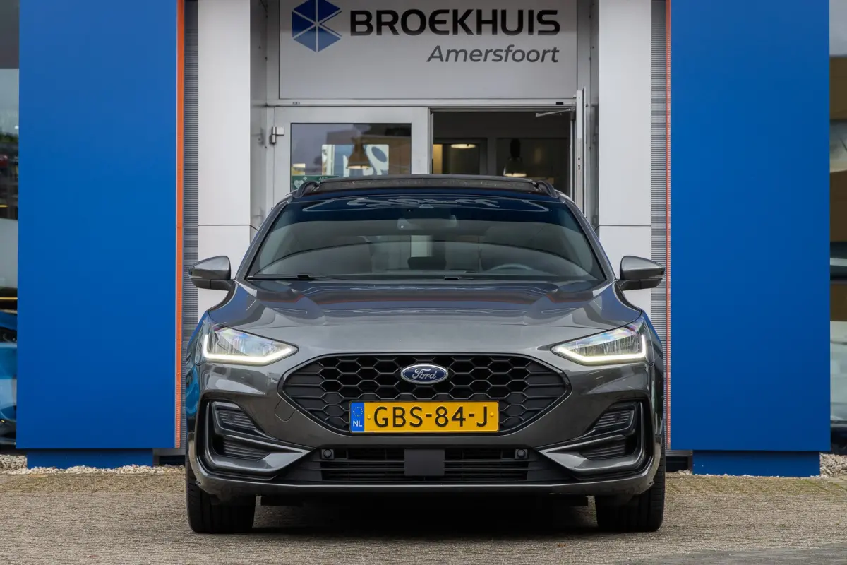1.0 EcoBoost Hybrid ST Line X | Pano-dak | Cruise adaptief | Apple Carplay/Android Auto | Camera | Stoel+stuur verwarming | Keyless | Achteruitrijcamera | Cruise control adaptief met Stop&Go