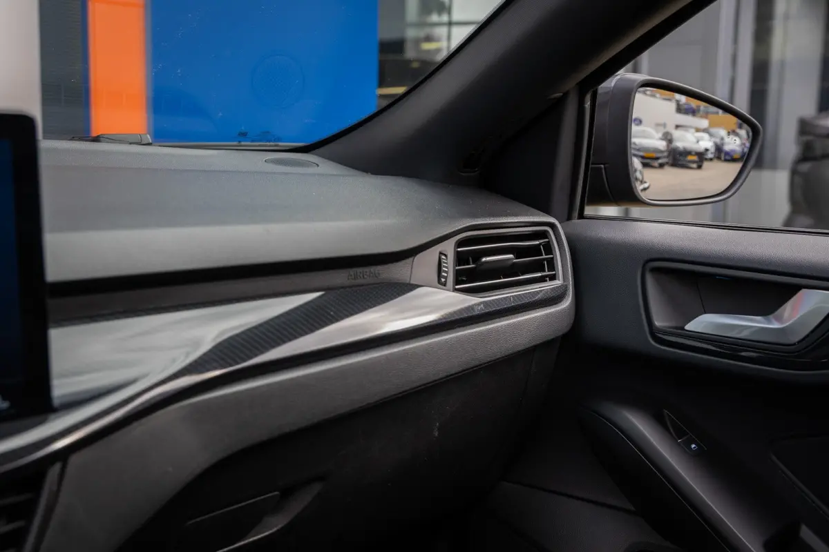 1.0 EcoBoost Hybrid ST Line X | Pano-dak | Cruise adaptief | Apple Carplay/Android Auto | Camera | Stoel+stuur verwarming | Keyless | Achteruitrijcamera | Cruise control adaptief met Stop&Go
