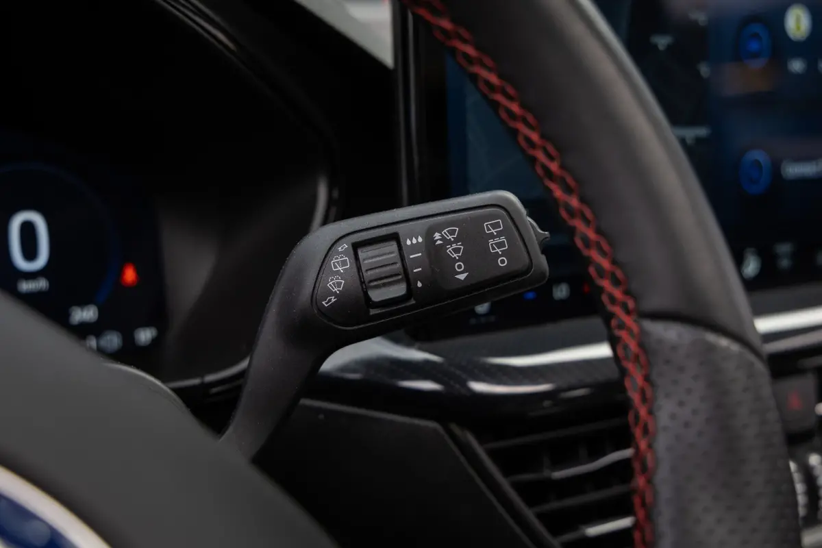 1.0 EcoBoost Hybrid ST Line X | Pano-dak | Cruise adaptief | Apple Carplay/Android Auto | Camera | Stoel+stuur verwarming | Keyless | Achteruitrijcamera | Cruise control adaptief met Stop&Go