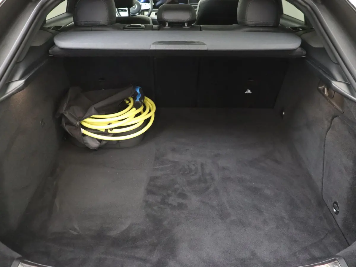 350 de 4MATIC Premium Plus AMG /Panoramadak /HUD /360 camera /Nightpakket