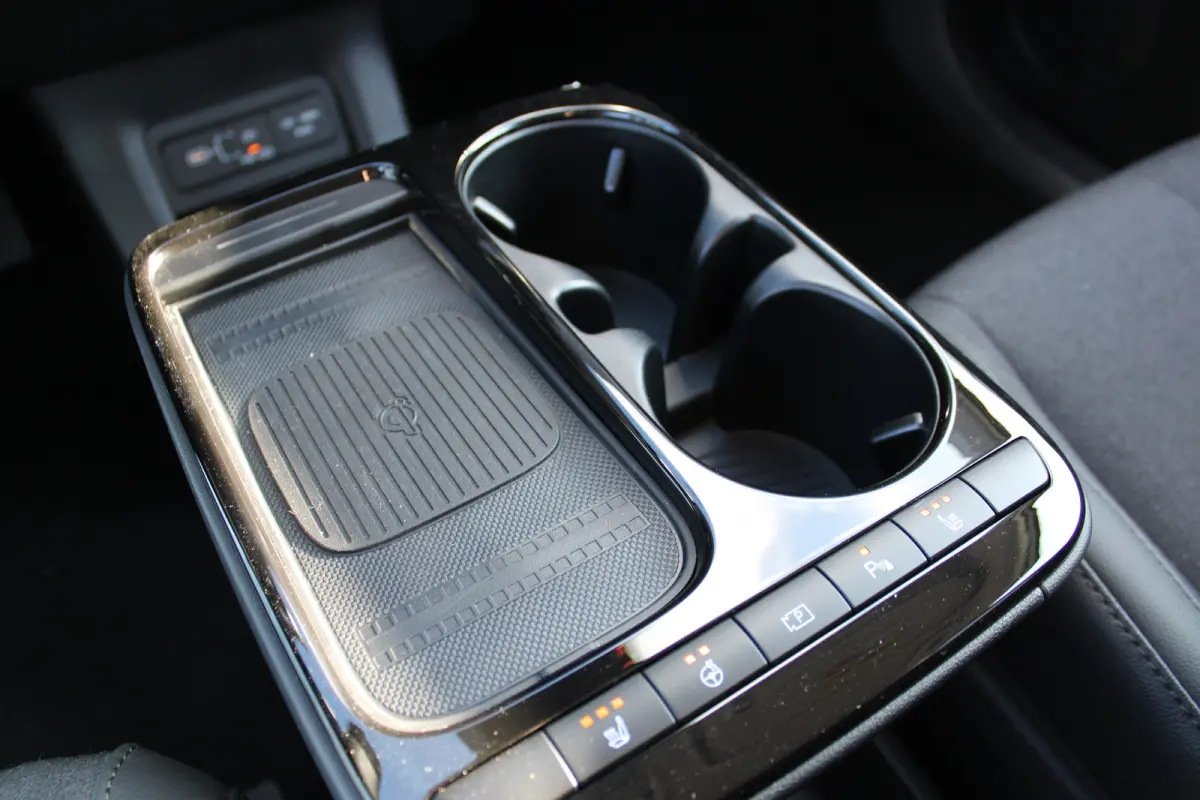 Long Range Pure Edition 84 kWh | €3000,- korting !! | vanaf 458,- Financial Lease p/m !