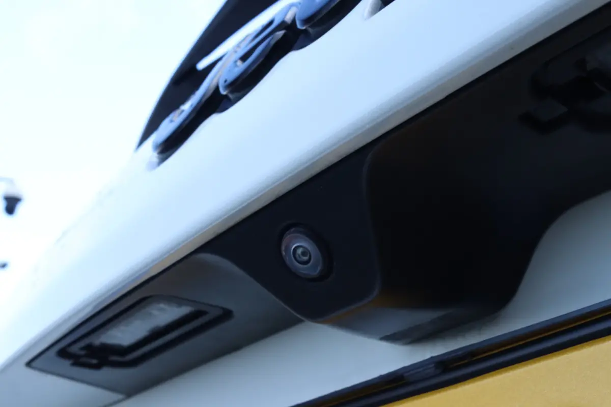 4xe 240 Plug-in Hybrid Upland | Adaptieve Cruise | Stoel+Stuurverwarming | Navigatie | Keyless | Camera | Carplay
