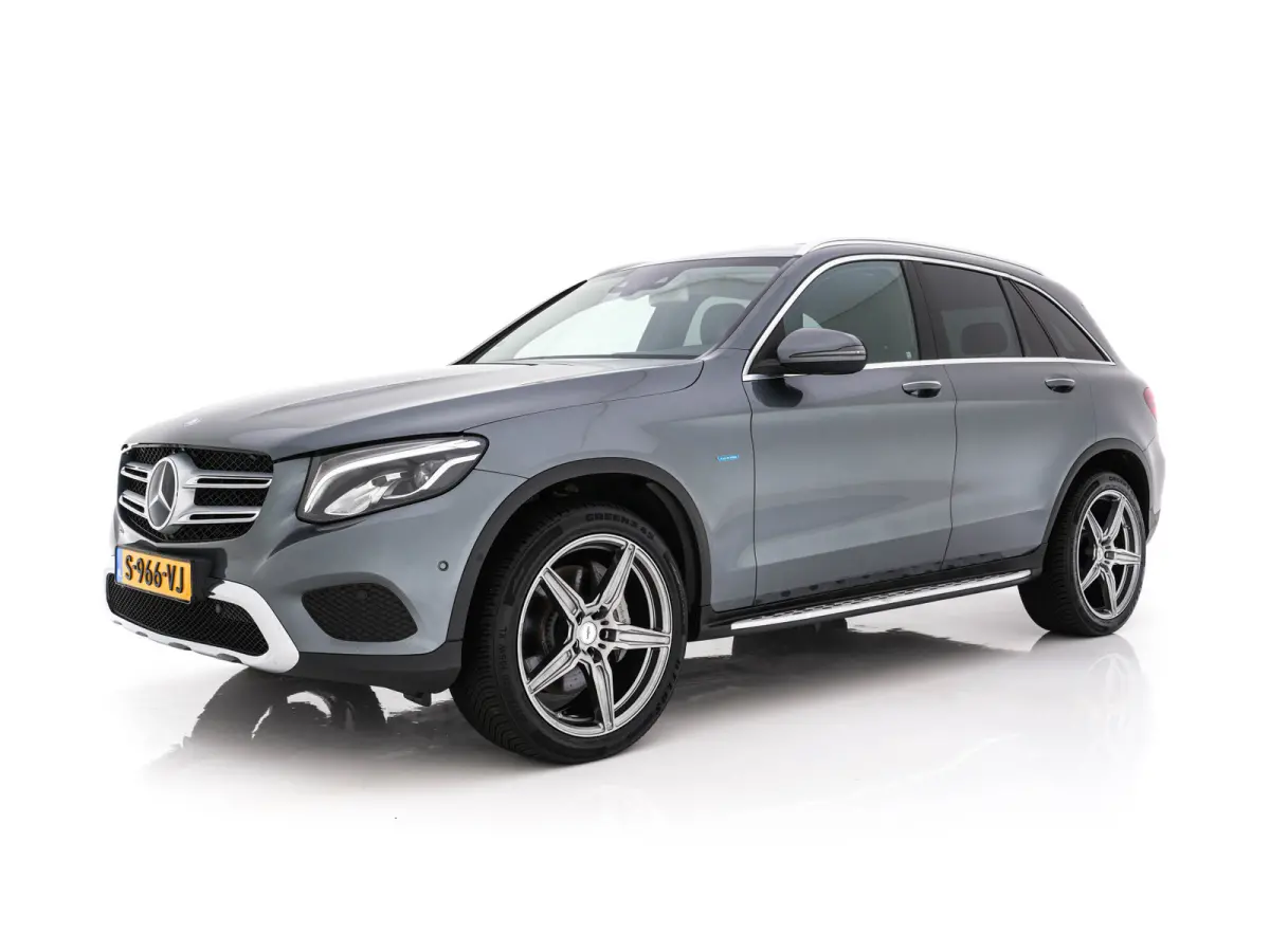 350e 4MATIC Premium Plus Plug-in Aut. *LEATHER | FULL-LED | BLIND-SPOT | HEATED-SPORTSEATS | CAMERA | KEYLESS | AIR-SUSPENSION | ADAPTIVE-CRUISE | PRIVACY-GLASS | NAVI-FULLMAP | 20''ALU*