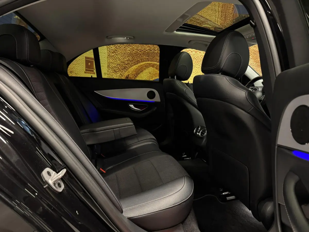 300 e Luxury Line Schuifdak Camera LED INCL BTW