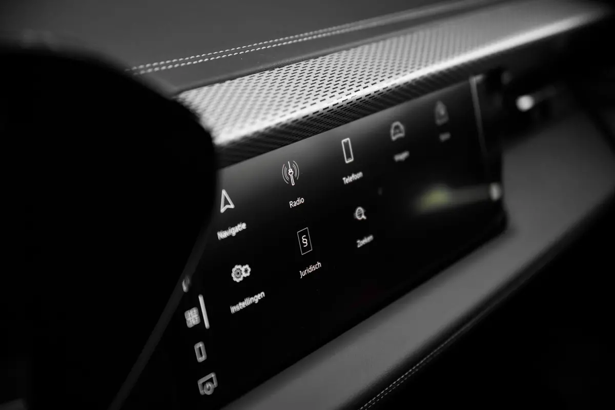 S edition 83 kWh | Winterpakket | Leder | Stoelventilatie |