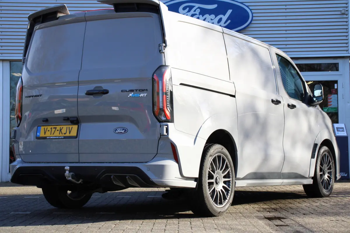 300 2.0 TDCI L1H1 MS-RT | NL-AUTO! | 1E EIGENAAR! | DIRECT RIJDEN! | WINTERPACK | TREKHAAK | CAMERA | DEALER OH! | STANDKACHEL | UNIEK!