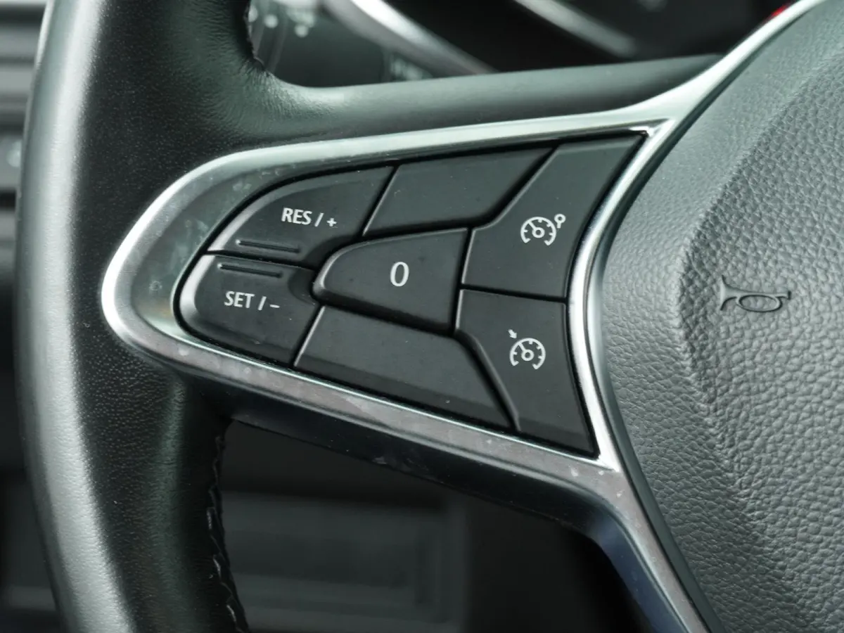 TCe 100 Intens | Navigatie | Parkeersensoren |