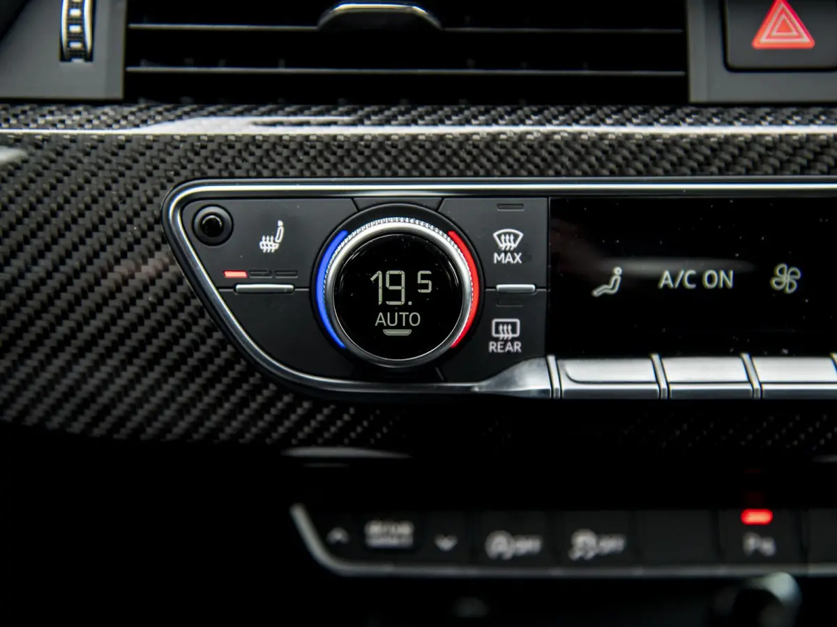 45TFSi 265pk Quattro S Edition Competition Plus | Adapt.dempers | RS Carbon optiek int. | Matrix LED | HuD | Keyless | Mem.stoel | Trekhaak zwenkbaar | 19" Audi Sport LMV | Ass.City & Tour |