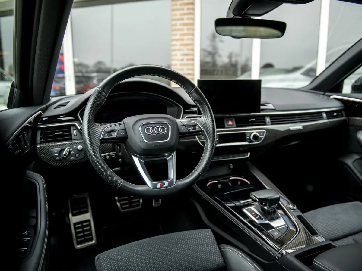 45TFSi 265pk Quattro S Edition Competition Plus | Adapt.dempers | RS Carbon optiek int. | Matrix LED | HuD | Keyless | Mem.stoel | Trekhaak zwenkbaar | 19" Audi Sport LMV | Ass.City & Tour |