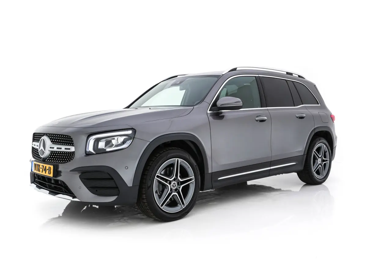 200 d ( VAN ) Premium AMG-SportPack Aut. *LEATHER-MICROFIBRE | FULL-LED | AMBIENT-LIGHT | WIDE-SCREEN-DIGICOCKPIT | HEATED-SPORTSEATS | KEYLESS | NAVI-FULLMAP | DAB+ | ECC | PDC | CRUISE | 1