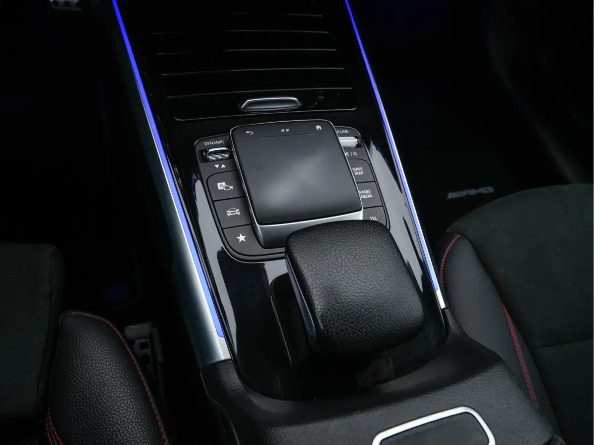 200 d ( VAN ) Premium AMG-SportPack Aut. *LEATHER-MICROFIBRE | FULL-LED | AMBIENT-LIGHT | WIDE-SCREEN-DIGICOCKPIT | HEATED-SPORTSEATS | KEYLESS | NAVI-FULLMAP | DAB+ | ECC | PDC | CRUISE | 1