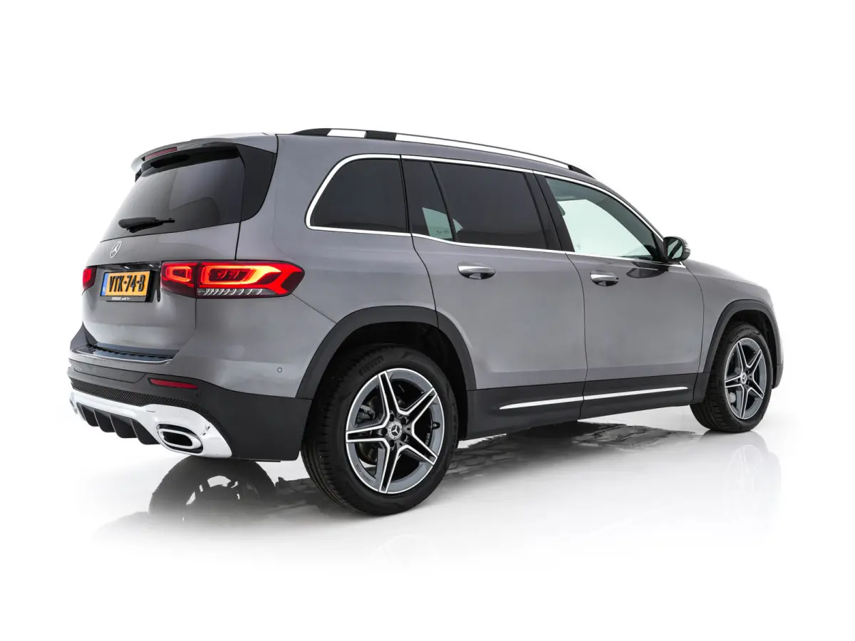 200 d ( VAN ) Premium AMG-SportPack Aut. *LEATHER-MICROFIBRE | FULL-LED | AMBIENT-LIGHT | WIDE-SCREEN-DIGICOCKPIT | HEATED-SPORTSEATS | KEYLESS | NAVI-FULLMAP | DAB+ | ECC | PDC | CRUISE | 1