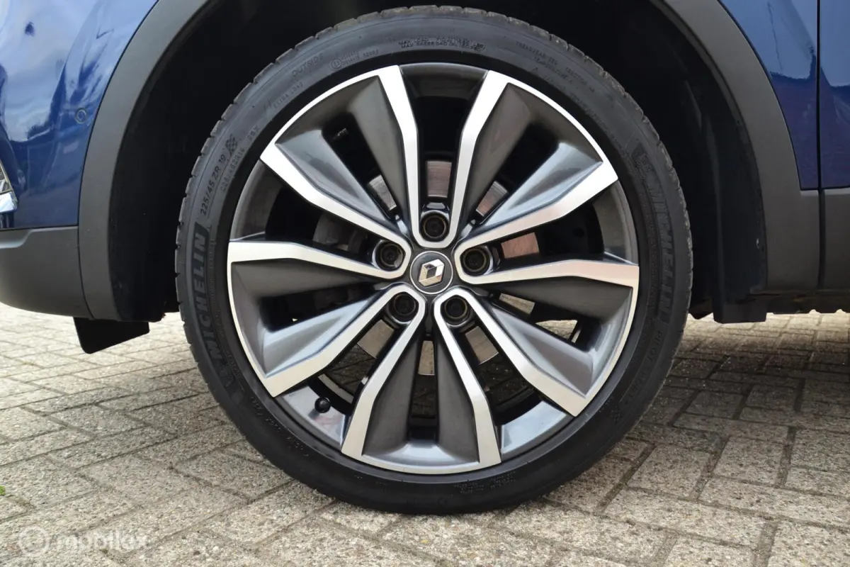 1.3 TCe|ZEN|Bose|2021|54.202km|Automa|Carplay
