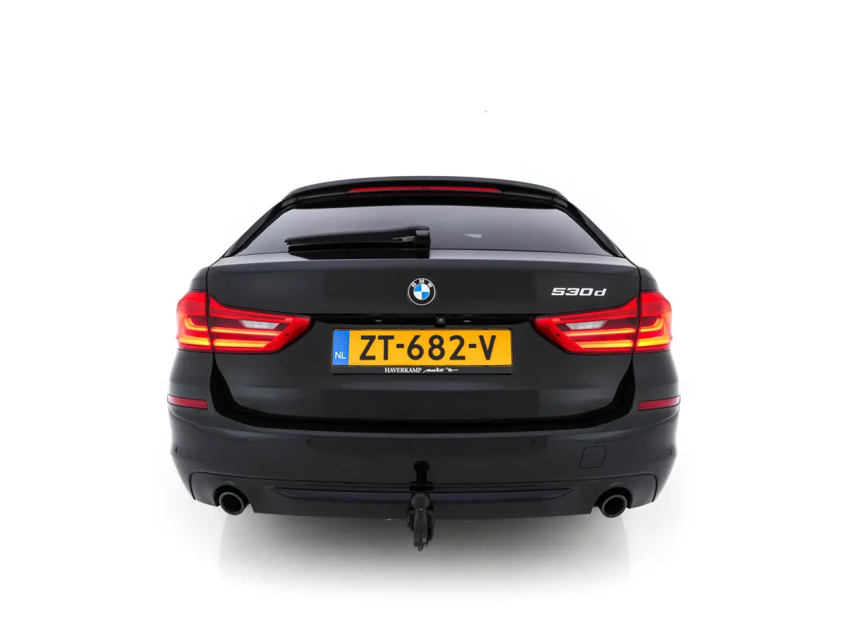 530d Sportline High Executive Aut. *PANO | LEATHER | FULL-LED | MEMORY-PACK | TOP-VIEW | HEATED-COMFORTSEATS | NAVI-FULLMAP | PRIVACY-GLASS | AMBIENT-LIGHT | ECC | CARPLAY | PDC | TOWBAR | S