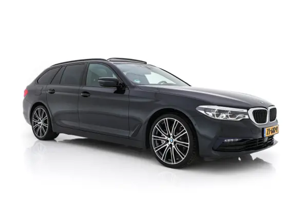530d Sportline High Executive Aut. *PANO | LEATHER | FULL-LED | MEMORY-PACK | TOP-VIEW | HEATED-COMFORTSEATS | NAVI-FULLMAP | PRIVACY-GLASS | AMBIENT-LIGHT | ECC | CARPLAY | PDC | TOWBAR | S