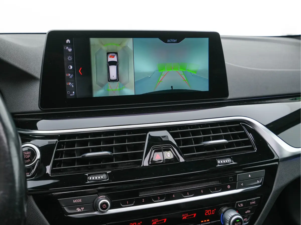 530d Sportline High Executive Aut. *PANO | LEATHER | FULL-LED | MEMORY-PACK | TOP-VIEW | HEATED-COMFORTSEATS | NAVI-FULLMAP | PRIVACY-GLASS | AMBIENT-LIGHT | ECC | CARPLAY | PDC | TOWBAR | S