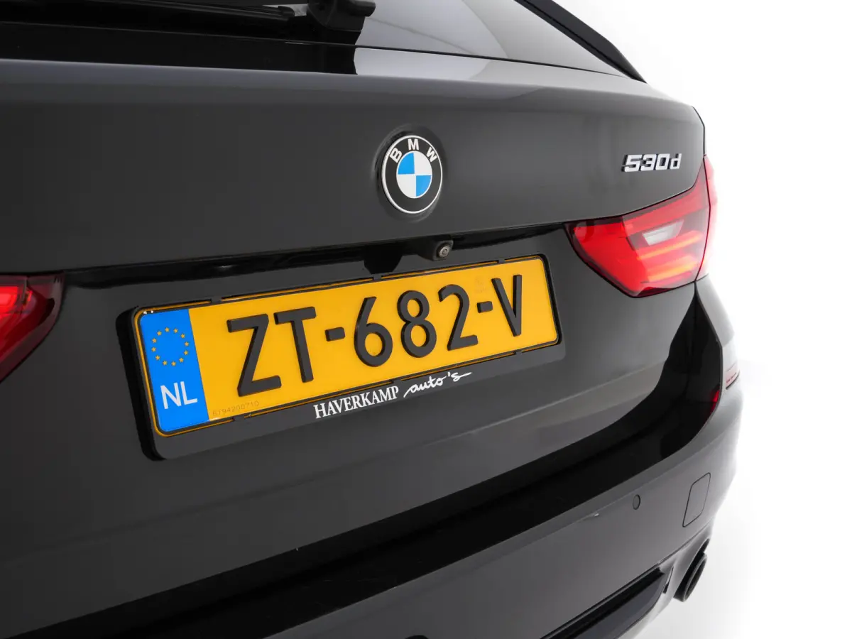 530d Sportline High Executive Aut. *PANO | LEATHER | FULL-LED | MEMORY-PACK | TOP-VIEW | HEATED-COMFORTSEATS | NAVI-FULLMAP | PRIVACY-GLASS | AMBIENT-LIGHT | ECC | CARPLAY | PDC | TOWBAR | S