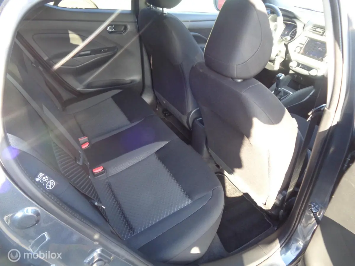 1.0 IG-T Business/Airco/Lm velgen/Navigatie/LED/Cruise controle/Slechts 21000km