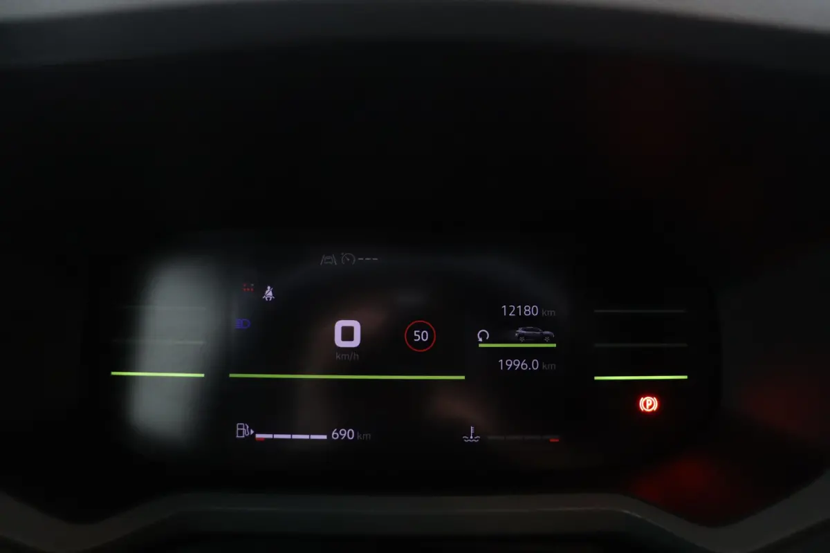 Extreme mild hybrid 130 | Apple Carplay/Android Auto | Parkeercamera | Climate Control |