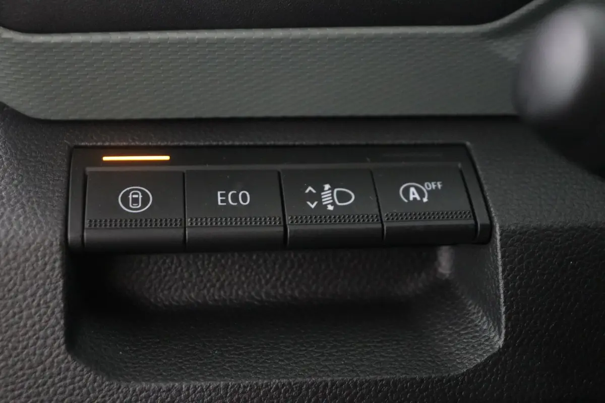 Extreme mild hybrid 130 | Apple Carplay/Android Auto | Parkeercamera | Climate Control |