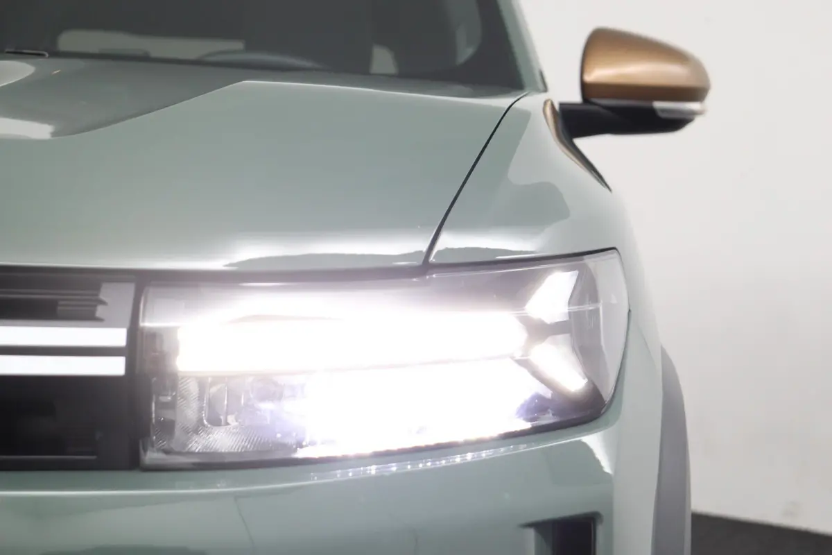 Extreme mild hybrid 130 | Apple Carplay/Android Auto | Parkeercamera | Climate Control |