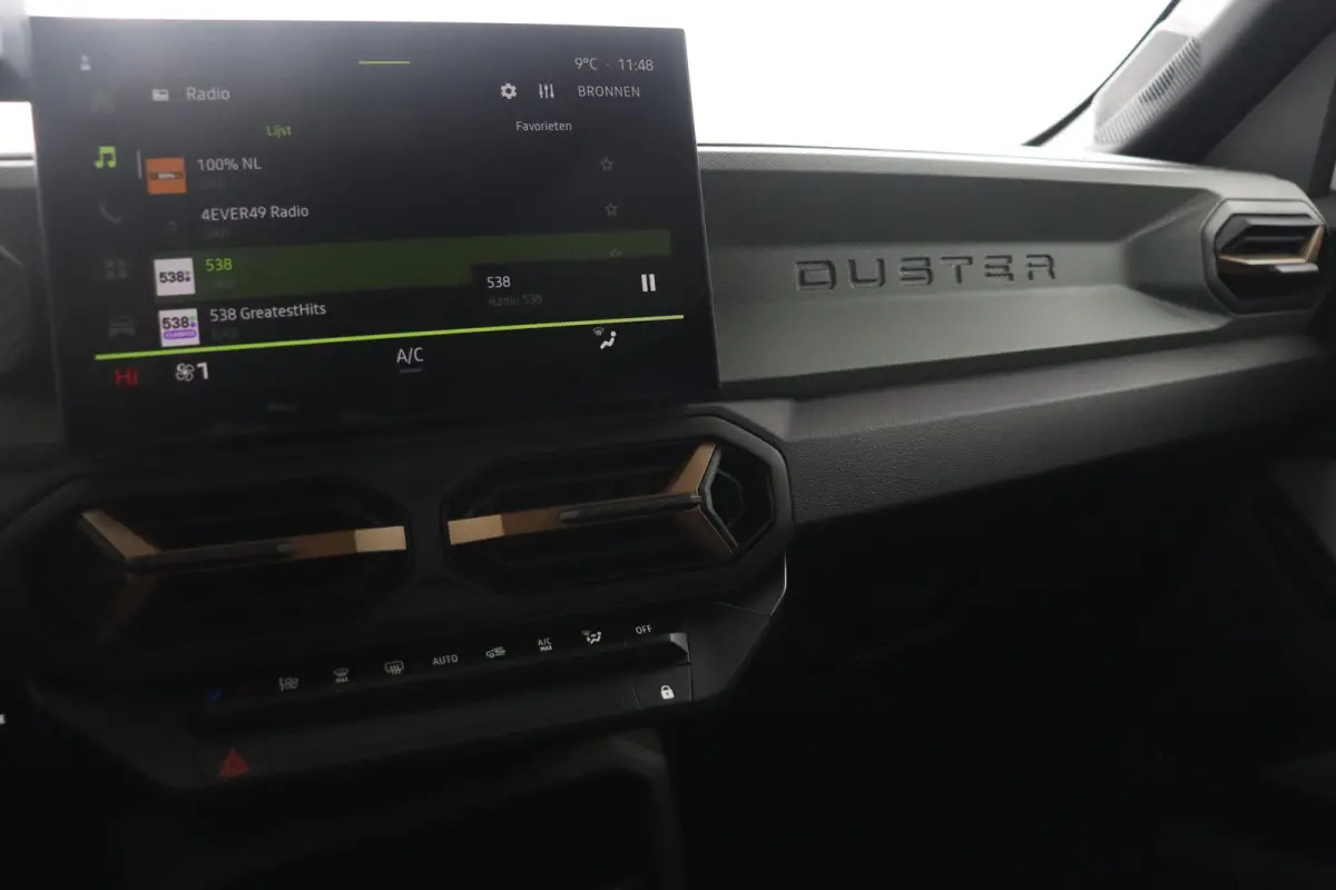Extreme mild hybrid 130 | Apple Carplay/Android Auto | Parkeercamera | Climate Control |