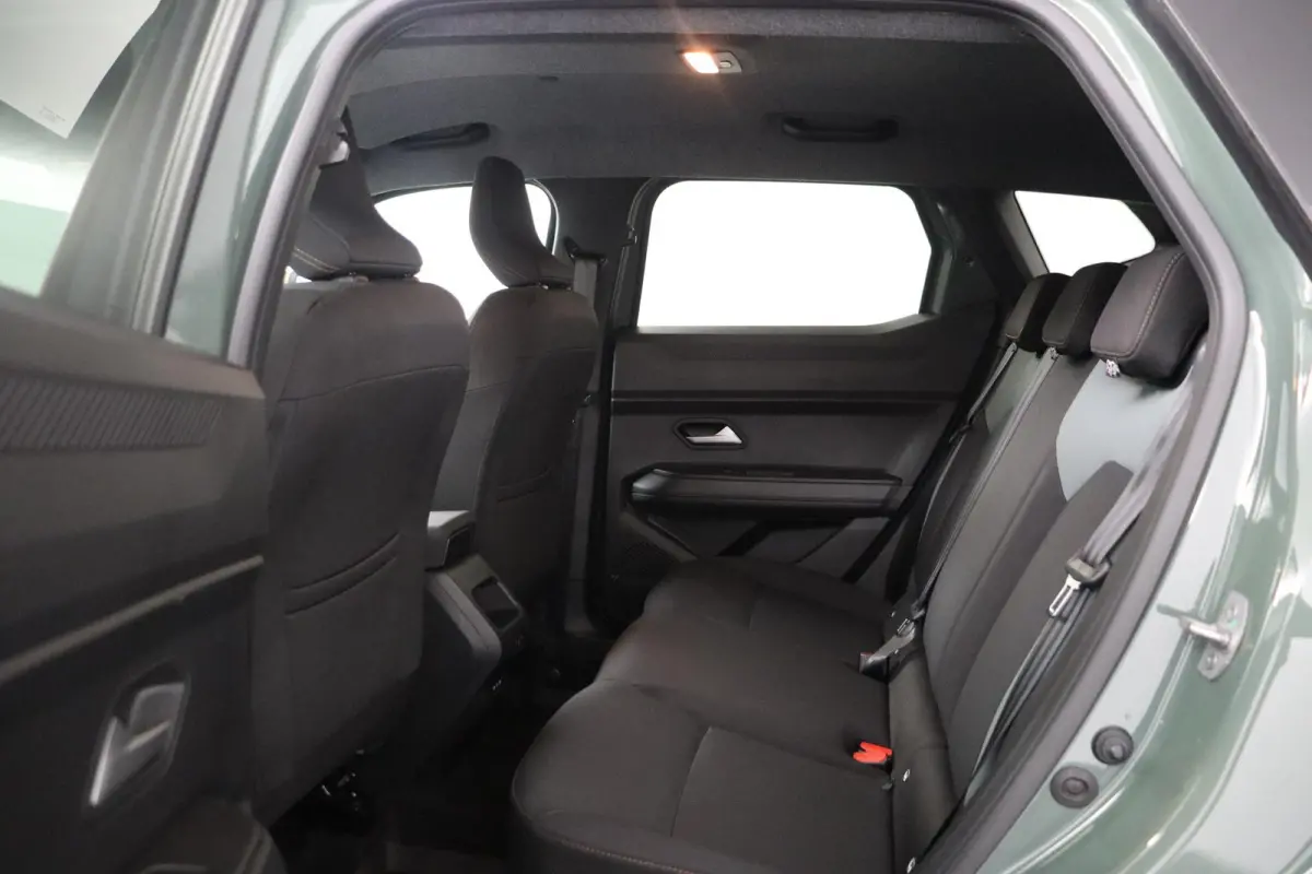 Extreme mild hybrid 130 | Apple Carplay/Android Auto | Parkeercamera | Climate Control |