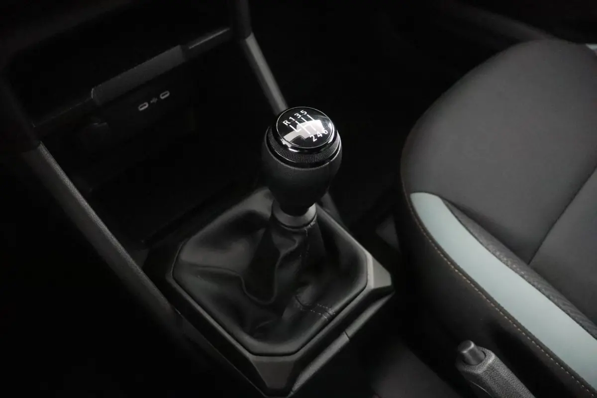 Extreme mild hybrid 130 | Apple Carplay/Android Auto | Parkeercamera | Climate Control |