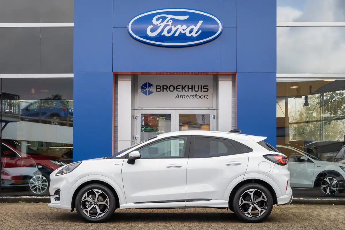 1.0 EcoBoost ST-Line | DEMO-DEAL | Winter pack | Camera | Cruise control | Full-LED koplampen | Keyless | Apple Carplay/Android Auto | Achteruitrijcamera | Apple Carplay/Android Auto|telefoo