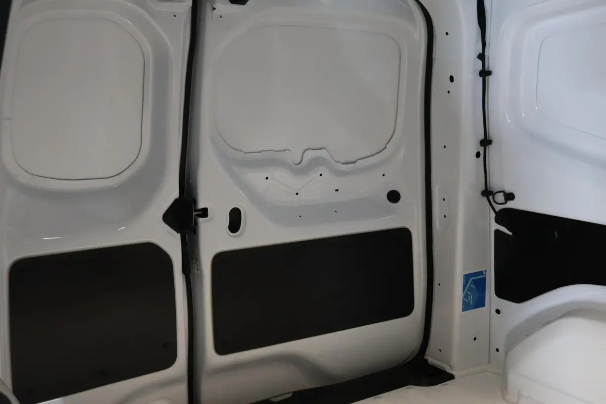 bestel 112 CDI L1 Base