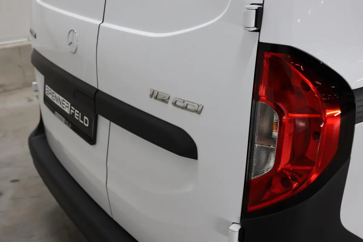 bestel 112 CDI L1 Base