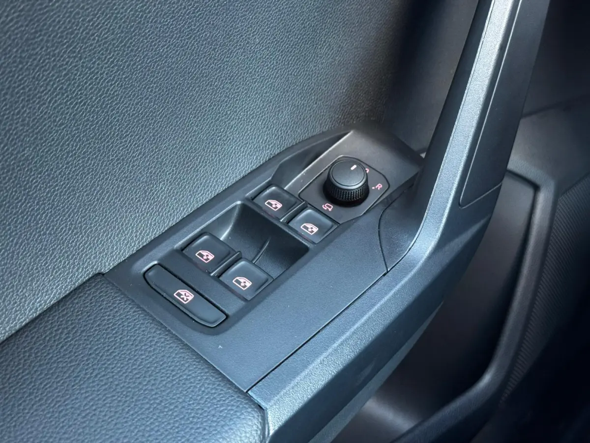 1.0 EcoTSI Style Business Connect |Stoelverw. |Carplay
