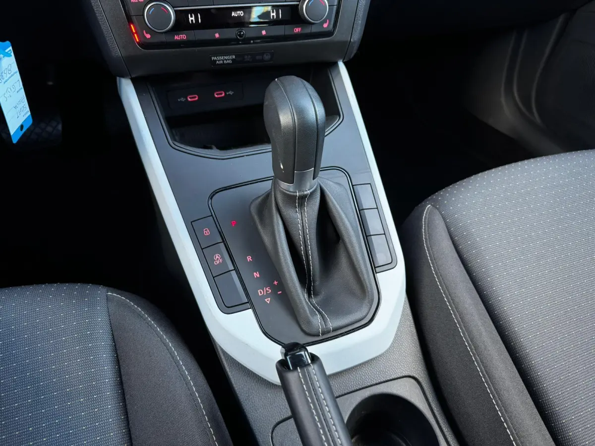1.0 EcoTSI Style Business Connect |Stoelverw. |Carplay