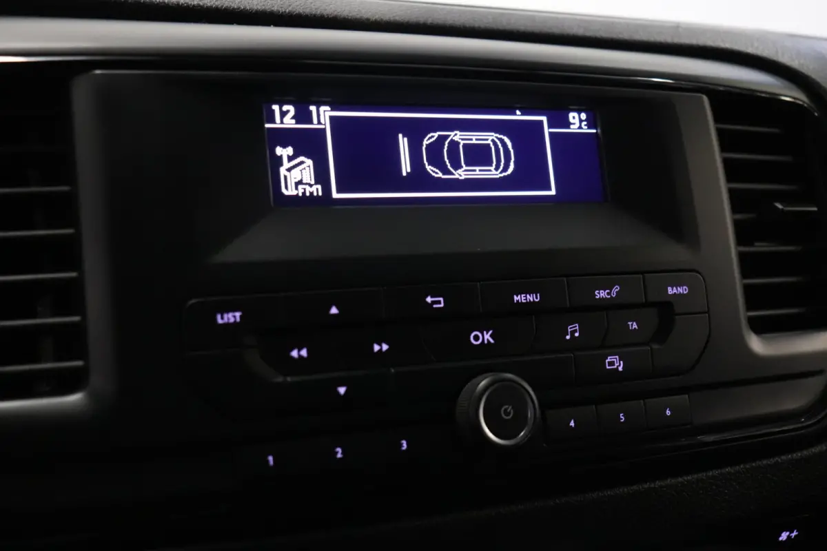 2.0 BlueHDI L3 120PK EURO 6 - Airco - PDC - Cruise - €10.900,- Excl.