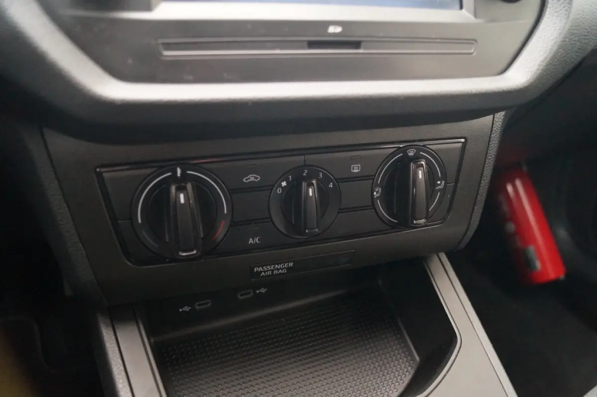 1.0 TGI 90pk Edition CNG Aardgas -AIRCO-CRUISE-