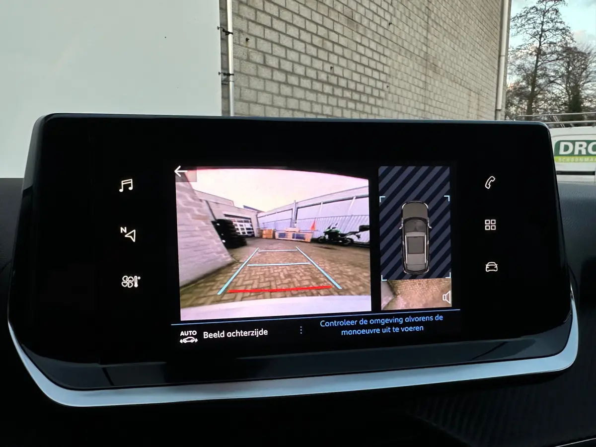 1.2 Turbo Allure | Camera achter | Climate Control | Apple Carplay / Android Auto | L.M. | Achteruitrijcamera | Airco (automatisch) | Apple Carplay/Android Auto
