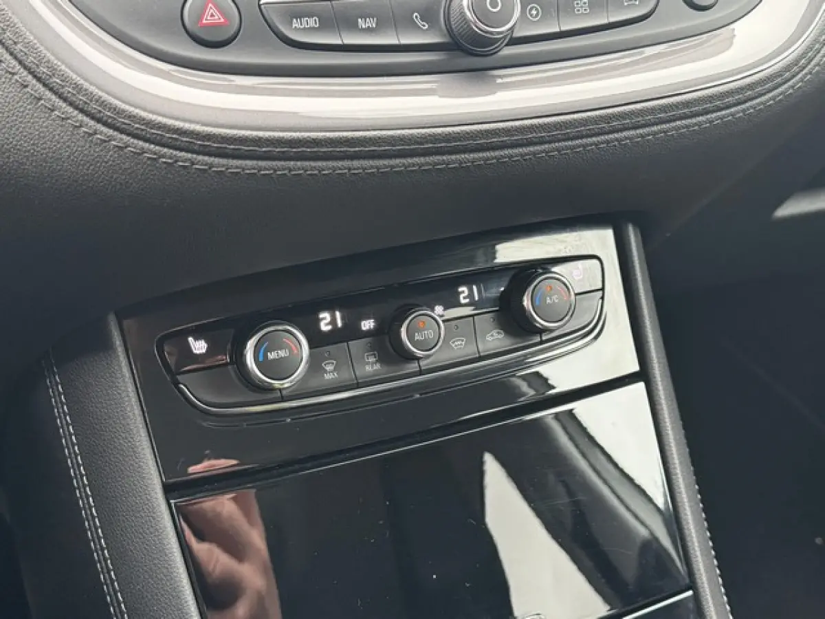 1.6 Turbo 300PK Hybrid4 Ultimate met Navi/360-Camera, Winterpakket, 19inch, AGR