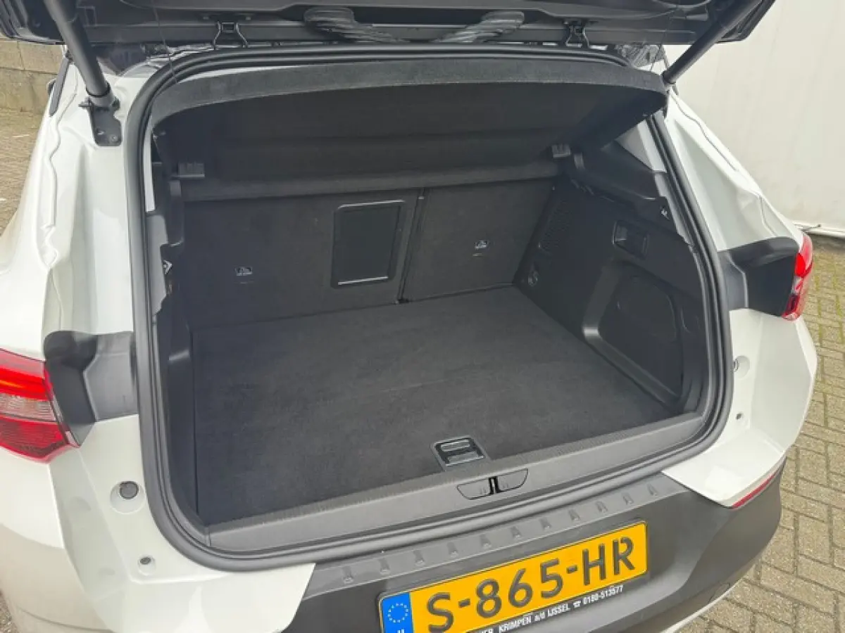 1.6 Turbo 300PK Hybrid4 Ultimate met Navi/360-Camera, Winterpakket, 19inch, AGR