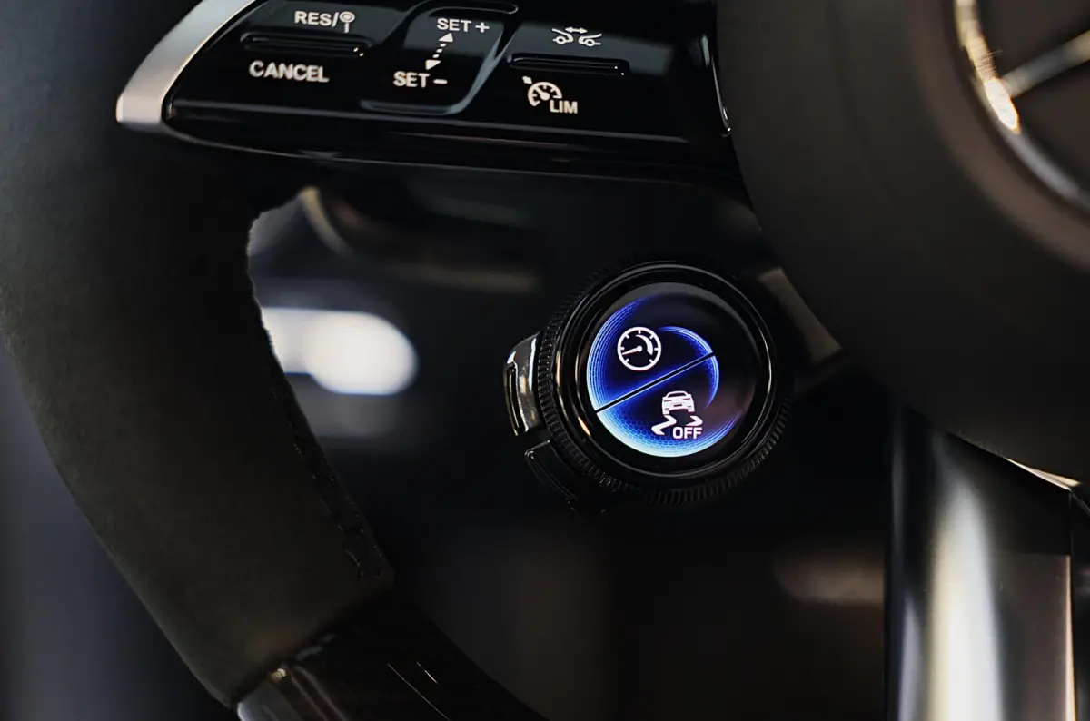 AMG 53 4MATIC+ / Performance Zetels / Carbon / Head Up / 360 Camera / Pano / Digital Light / 20 Inch
