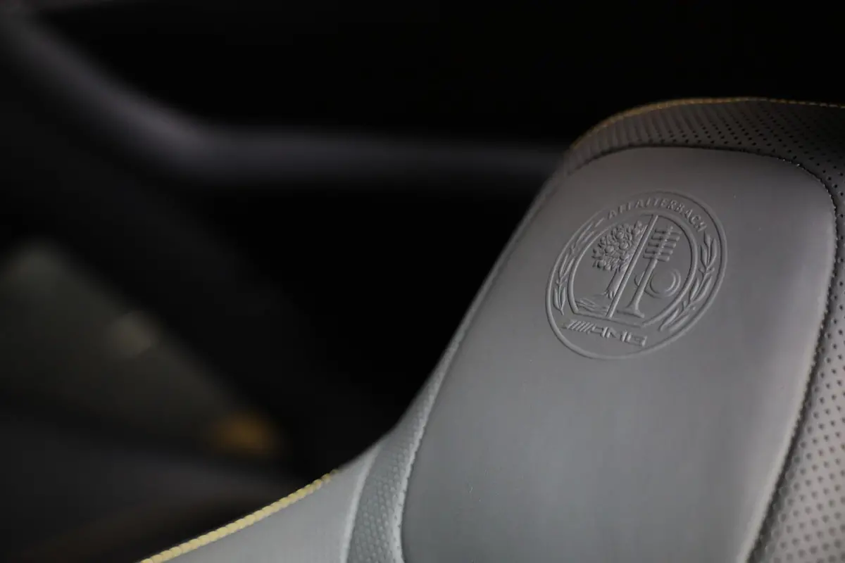 AMG 53 4MATIC+ / Performance Zetels / Carbon / Head Up / 360 Camera / Pano / Digital Light / 20 Inch