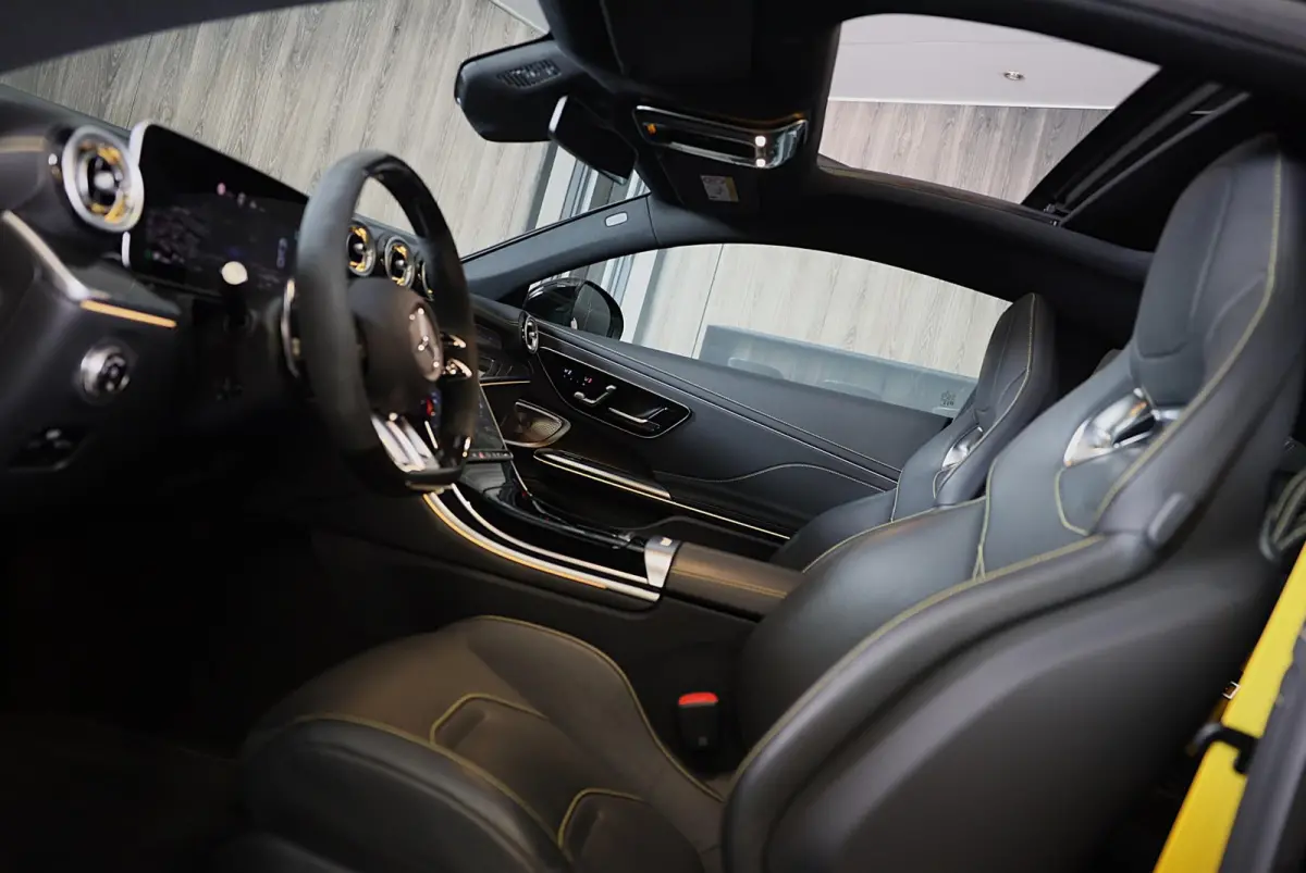 AMG 53 4MATIC+ / Performance Zetels / Carbon / Head Up / 360 Camera / Pano / Digital Light / 20 Inch
